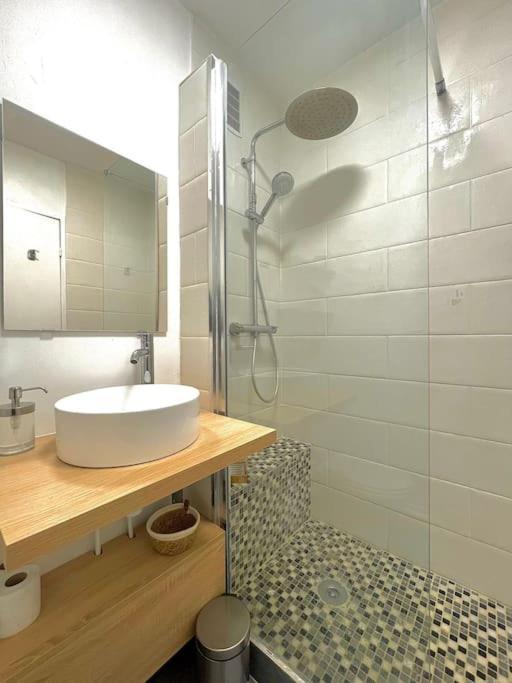 Superbe Studio Avec Parking Gratuit Sur Place Paray-Vieille-Poste Buitenkant foto