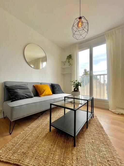 Superbe Studio Avec Parking Gratuit Sur Place Paray-Vieille-Poste Buitenkant foto